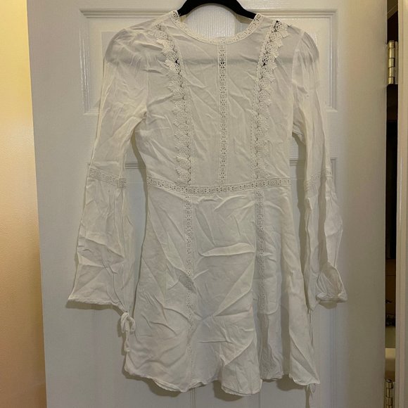 cute casual wedding dresses Dresses,Beach Bridal Dress with Lace Sleeves,WD00430 lace halter wedding gown NPU-Deejay-202505 Emma Chamberlain Wore a Size:12 UK